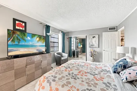 226 Capri E Delray Beach FL 33484