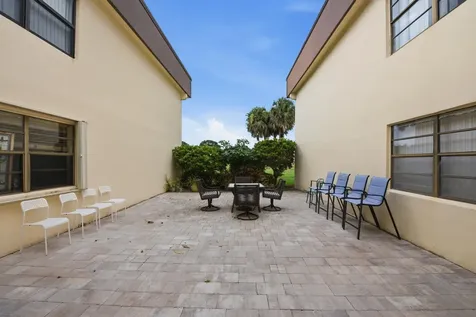 226 Capri E Delray Beach FL 33484