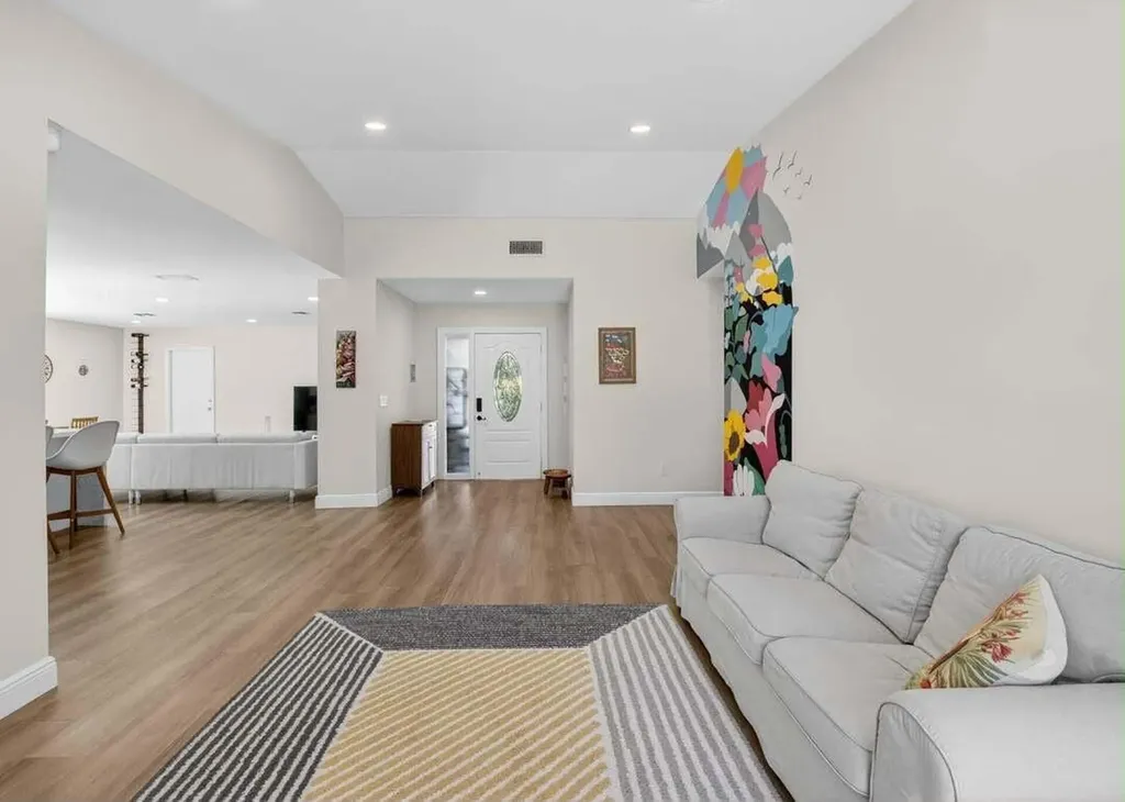 17634 Lake Park Road Boca Raton FL 33487