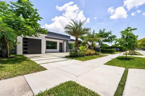3933 Washington Street Hollywood FL 33021