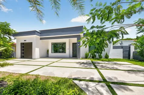3933 Washington Street Hollywood FL 33021