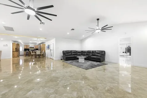 3504 Fontaneda Avenue Fort Pierce FL 34947