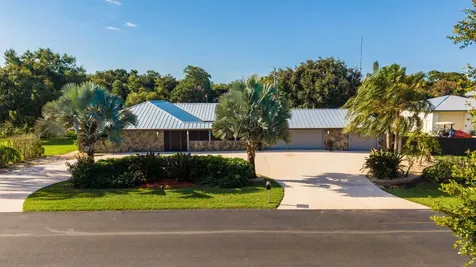 3504 Fontaneda Avenue Fort Pierce FL 34947