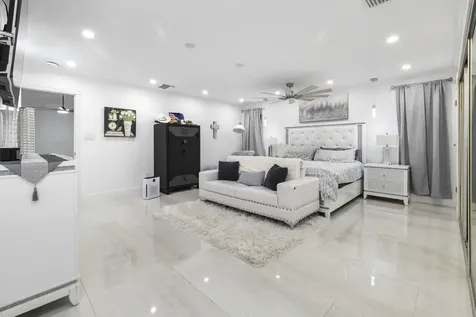 3504 Fontaneda Avenue Fort Pierce FL 34947