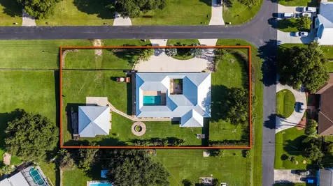 3504 Fontaneda Avenue Fort Pierce FL 34947