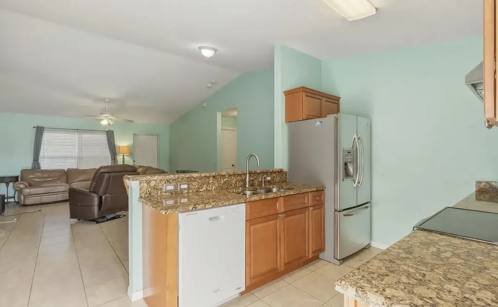 726 SW Bond Road Port St Lucie FL 34953