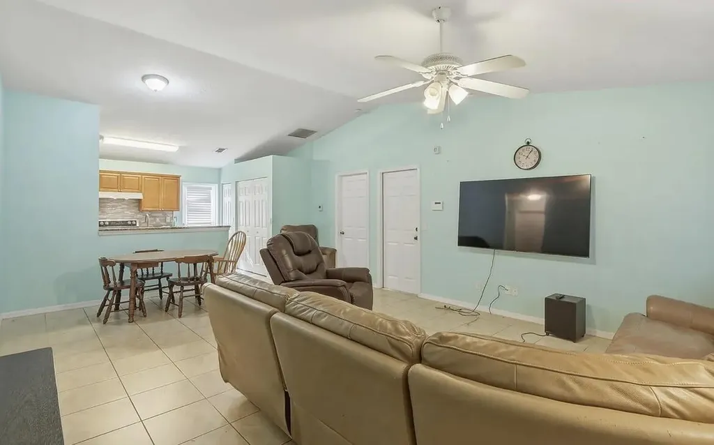 726 SW Bond Road Port St Lucie FL 34953