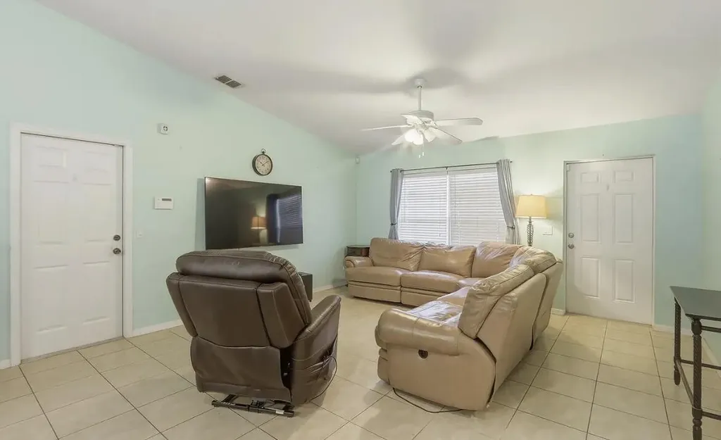 726 SW Bond Road Port St Lucie FL 34953