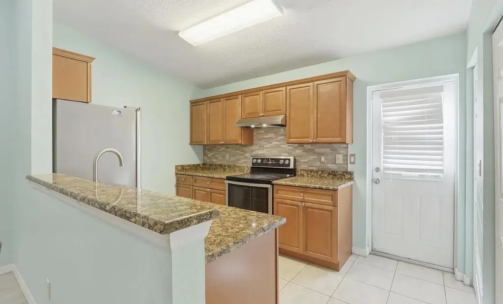 726 SW Bond Road Port St Lucie FL 34953