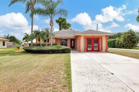 5753 SE Mercedes Avenue Stuart FL 34997