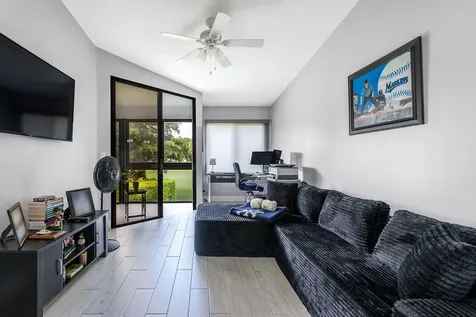 15941 Loch Katrine Trail Delray Beach FL 33446