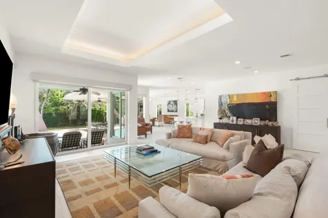 2517 NE 13th Street Fort Lauderdale FL 33304