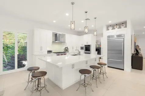 2517 NE 13th Street Fort Lauderdale FL 33304