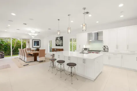 2517 NE 13th Street Fort Lauderdale FL 33304