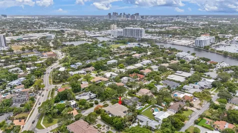 2517 NE 13th Street Fort Lauderdale FL 33304