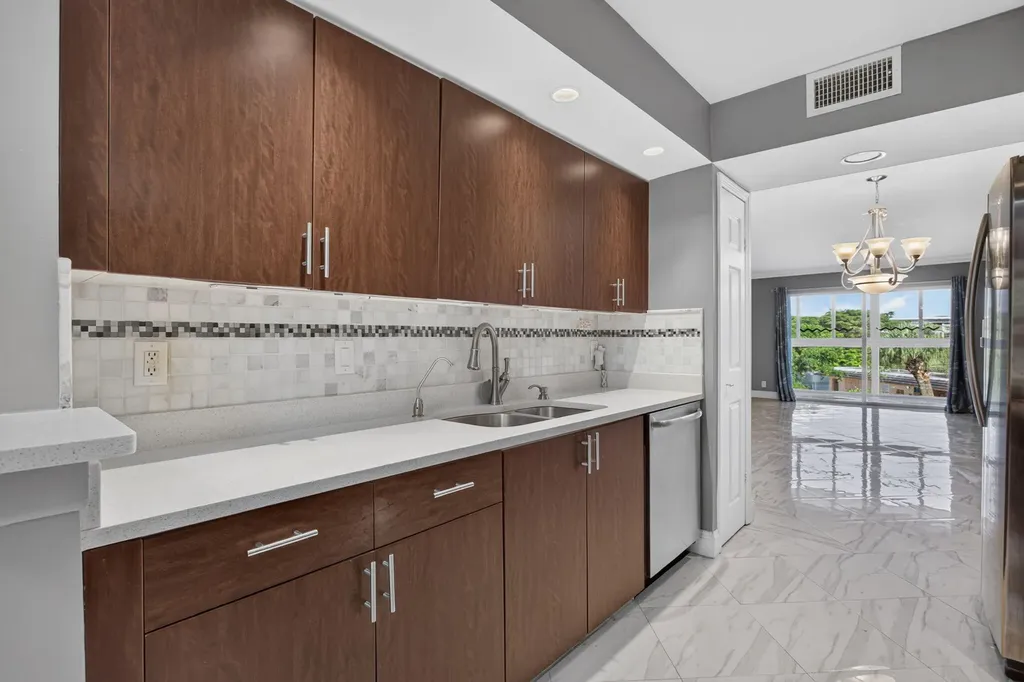 1703 Andros Isle Coconut Creek FL 33066