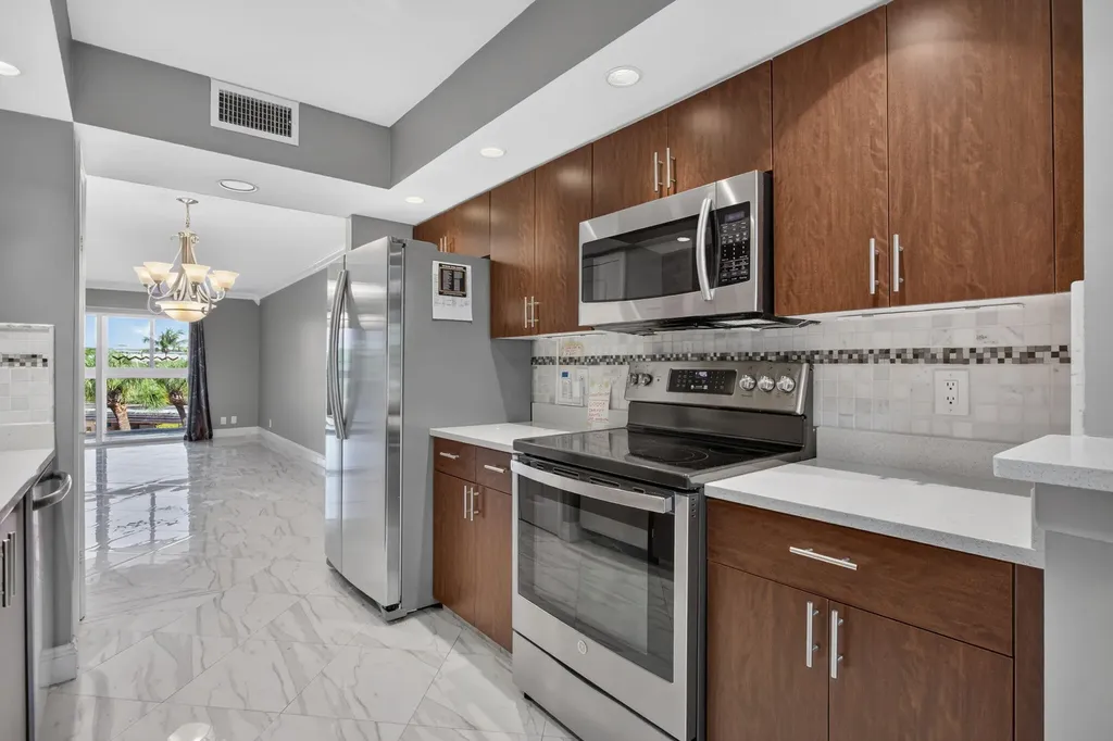 1703 Andros Isle Coconut Creek FL 33066