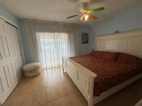 39 Dorchester B West Palm Beach FL 33417