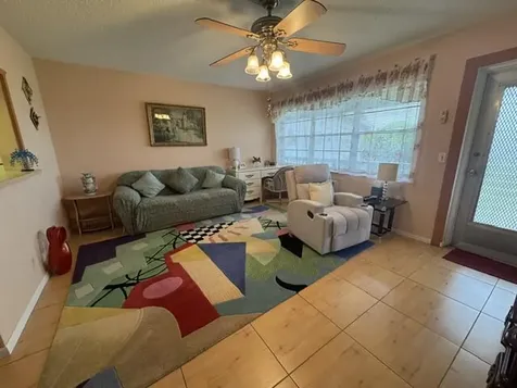 39 Dorchester B West Palm Beach FL 33417