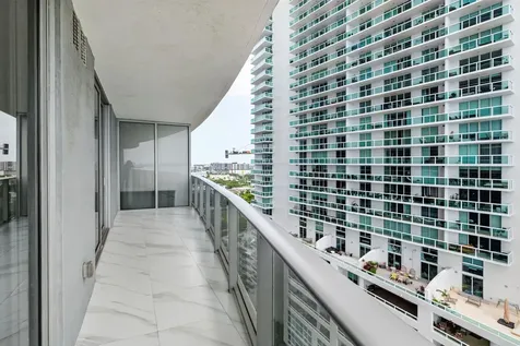 488 NE 18th Street Miami FL 33132