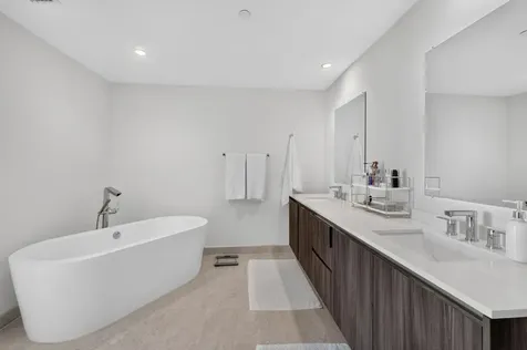 488 NE 18th Street Miami FL 33132