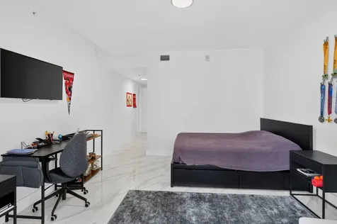 488 NE 18th Street Miami FL 33132