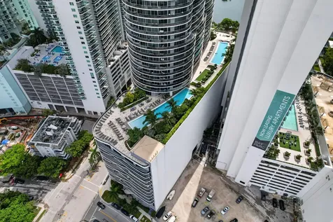 488 NE 18th Street Miami FL 33132