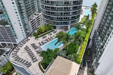 488 NE 18th Street Miami FL 33132
