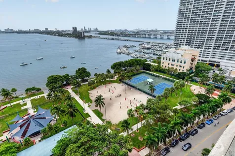 488 NE 18th Street Miami FL 33132