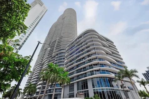 488 NE 18th Street Miami FL 33132