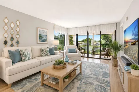 6048 Coral Lake Drive Margate FL 33063