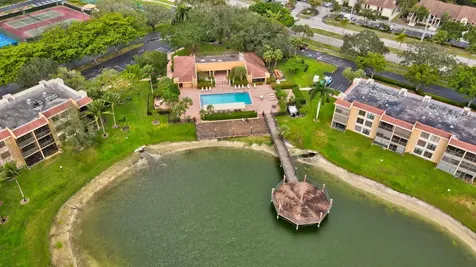 6048 Coral Lake Drive Margate FL 33063