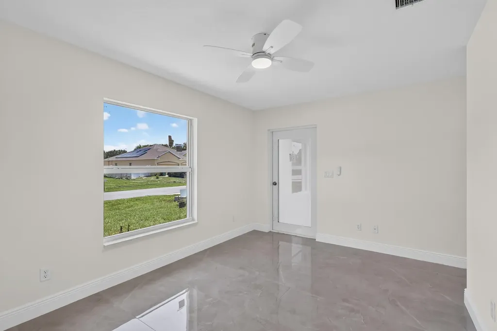 655 SW Seagull Terrace Port St Lucie FL 34953