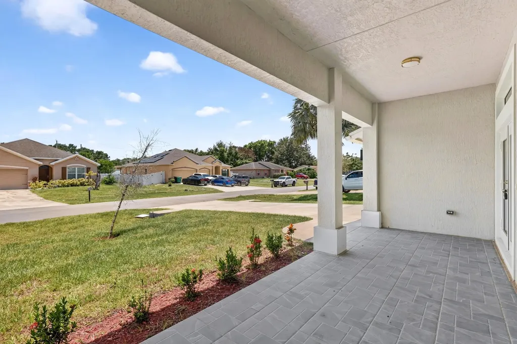 655 SW Seagull Terrace Port St Lucie FL 34953