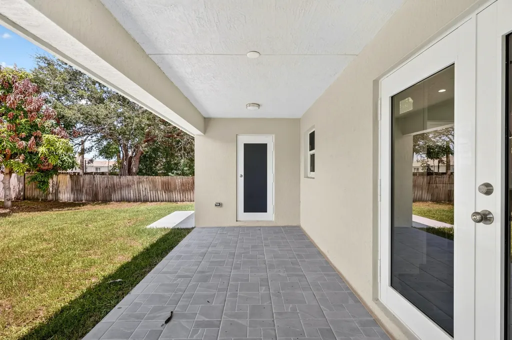 655 SW Seagull Terrace Port St Lucie FL 34953