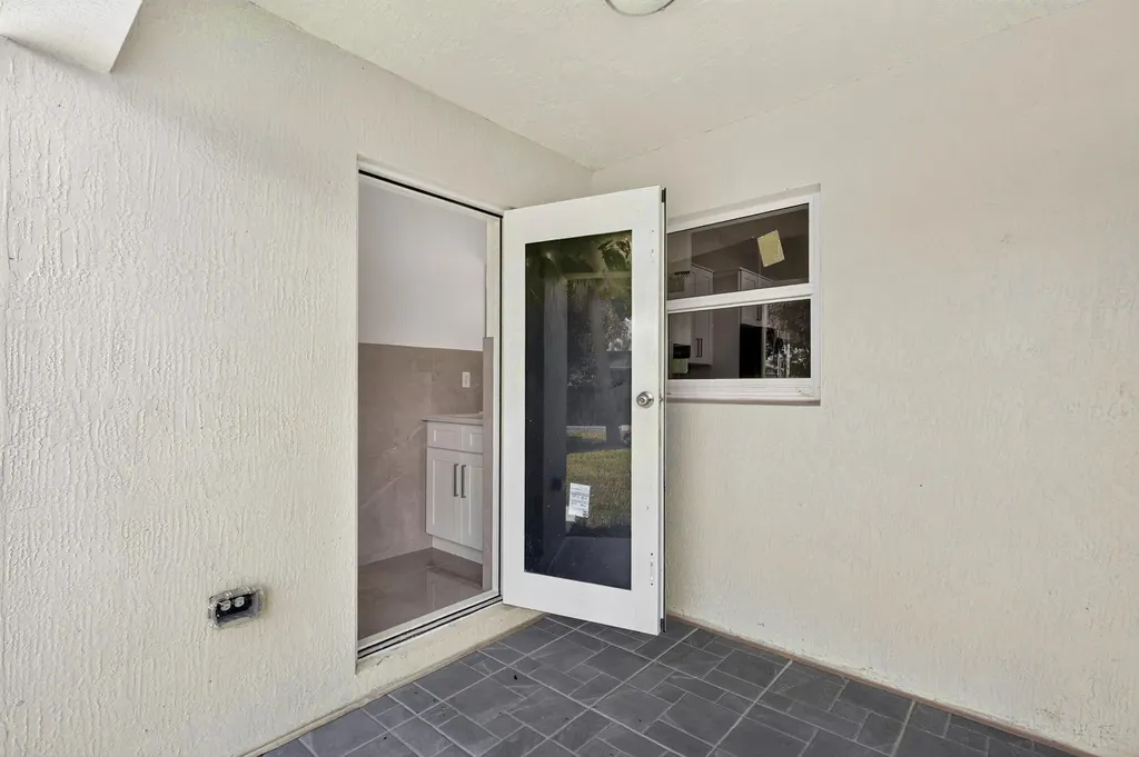 655 SW Seagull Terrace Port St Lucie FL 34953
