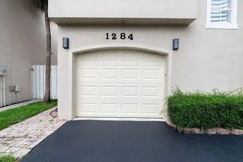 1284 NW 125th Terrace Sunrise FL 33323
