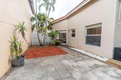 1284 NW 125th Terrace Sunrise FL 33323