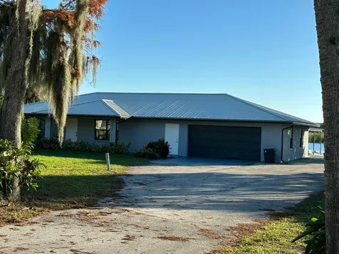 7866 U.s. 441 Okeechobee FL 34974