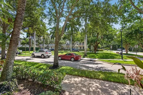 128 W Royal Palm Circle Jupiter FL 33458