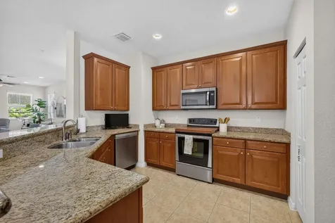 128 W Royal Palm Circle Jupiter FL 33458