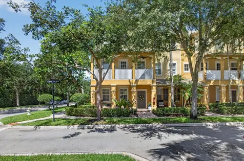 128 W Royal Palm Circle Jupiter FL 33458