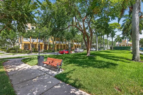 128 W Royal Palm Circle Jupiter FL 33458