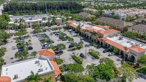 128 W Royal Palm Circle Jupiter FL 33458