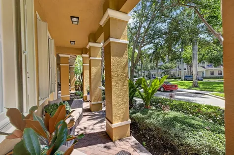 128 W Royal Palm Circle Jupiter FL 33458