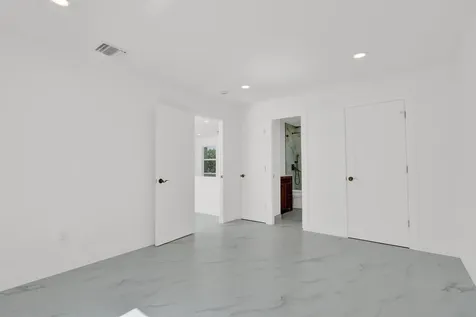 10084 Meridian Way N Palm Beach Gardens FL 33410