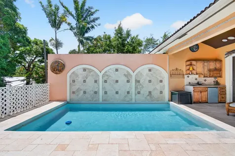 113 NW 1st Avenue Delray Beach FL 33444