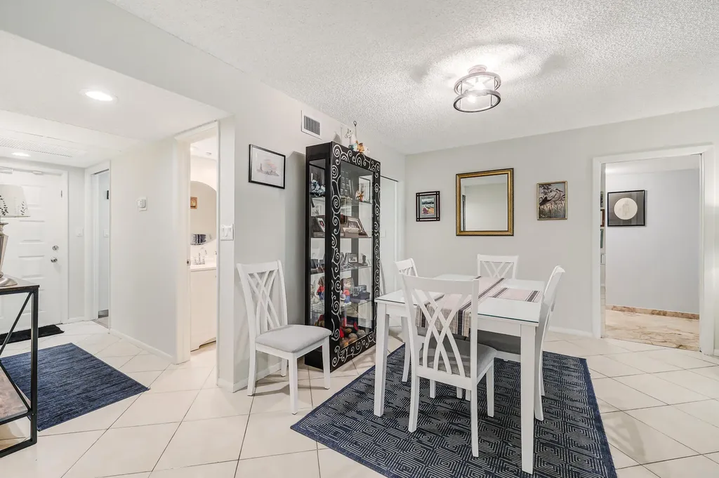 933 Cypress Grove Drive Pompano Beach FL 33069
