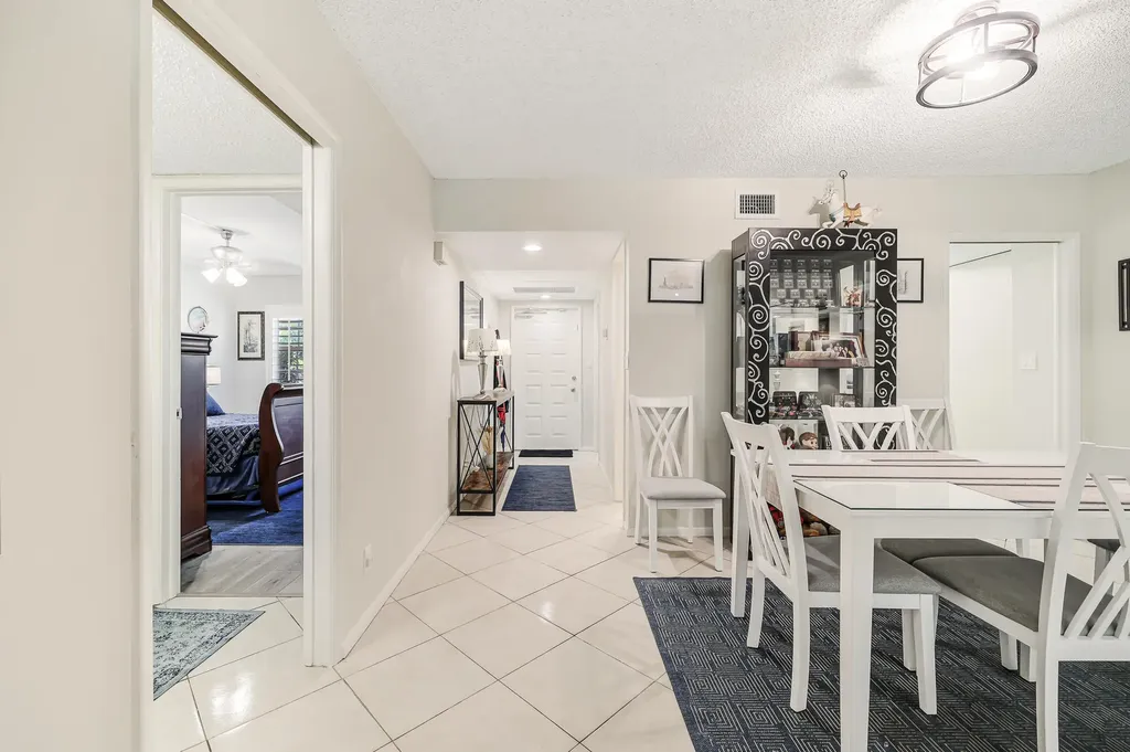 933 Cypress Grove Drive Pompano Beach FL 33069