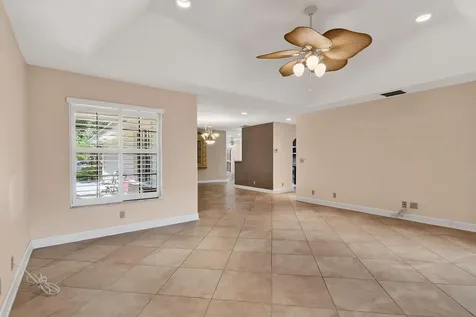 11453 Shady Oaks Lane North Palm Beach FL 33408